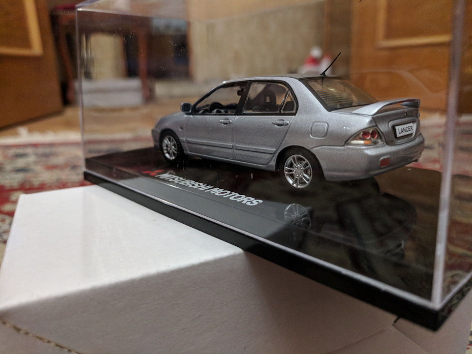 Модель автомобіля Lancer IX Cool Silver (A31) MME50130 4