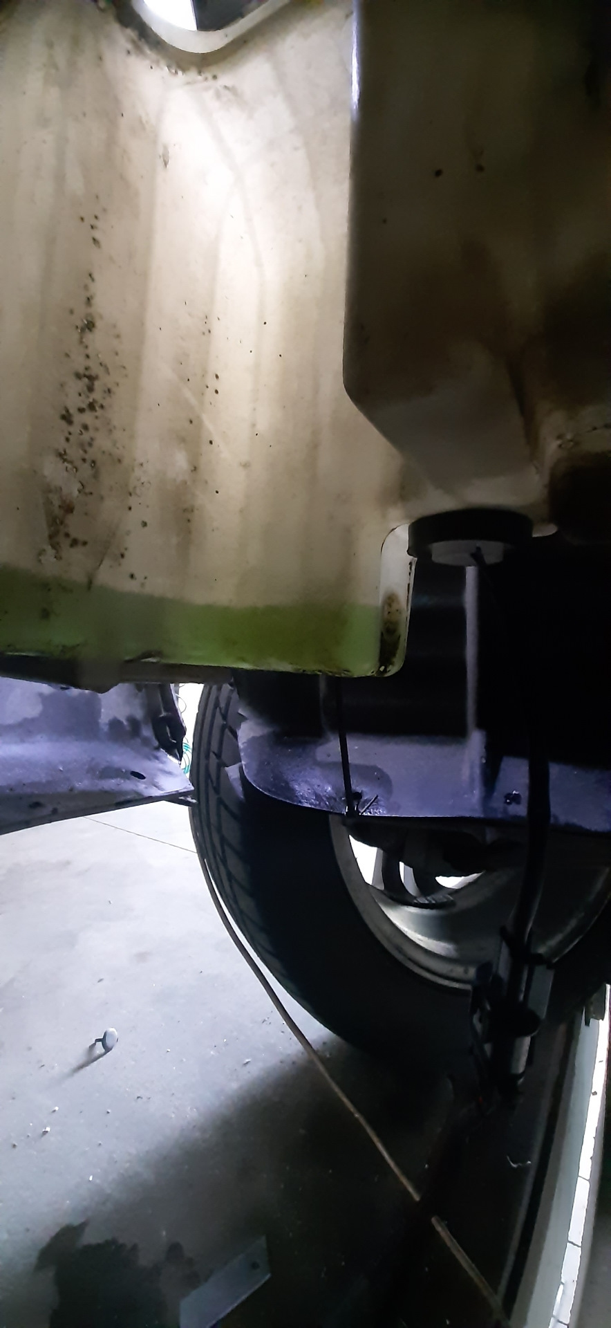 Датчик рівня омивача Hyundai 4