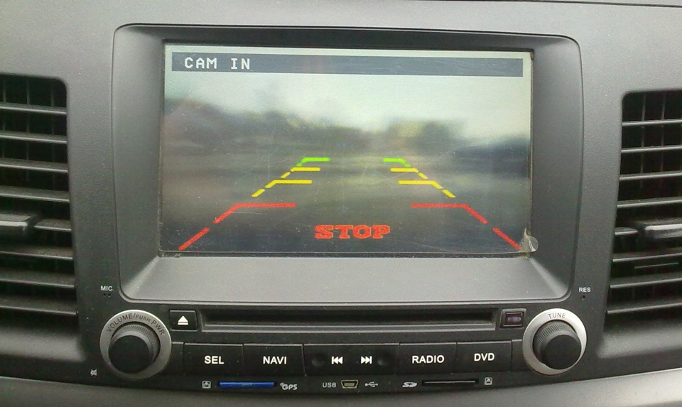 2-DIN. Що стоїть за цим? 2