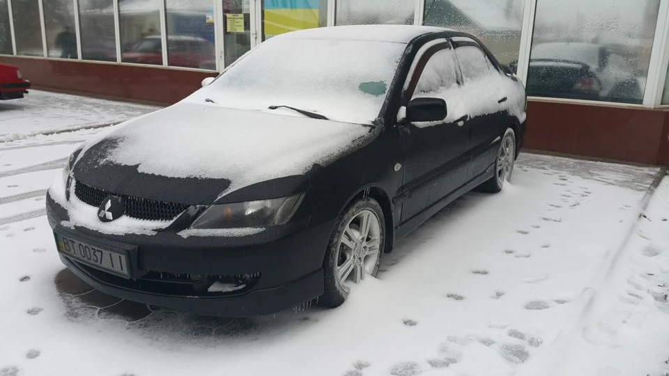 Сьогодні вранці нас трохи присипало. :((