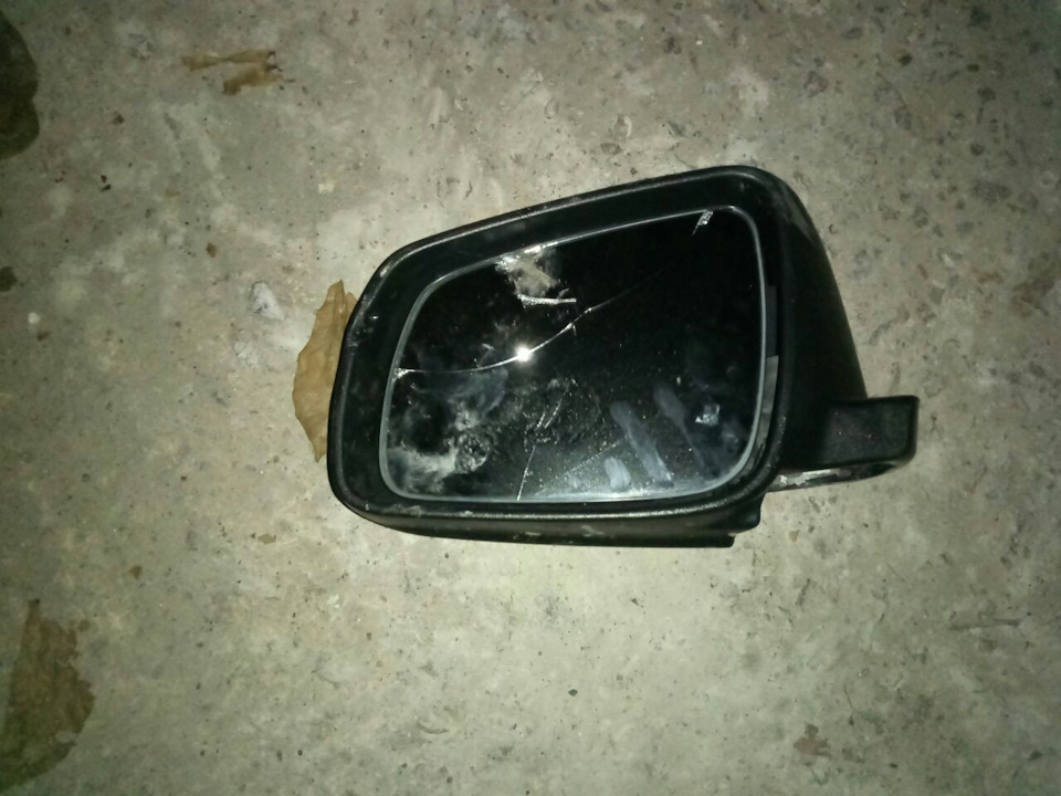 Заміна бічного дзеркала 2