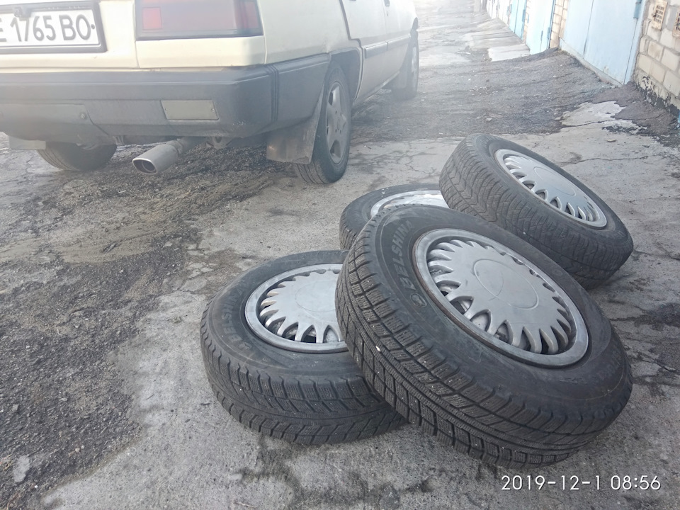 Перевзувся. Заміна двірників . 1