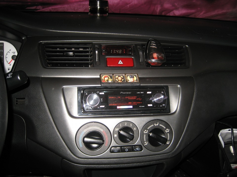 Нове ГУ Pioneer DEH-9450UB 3