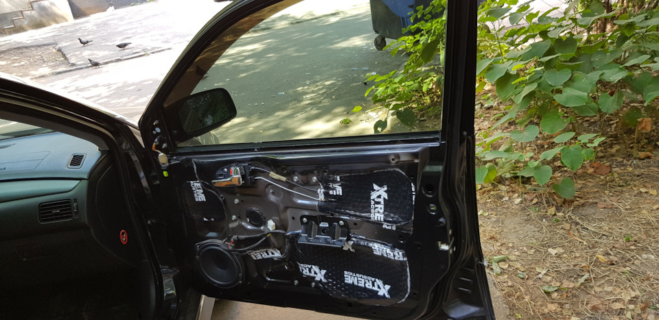 Шумовіброізоляція дверей + установка компонентної акустики Hertz CK 165 CENRTO 3