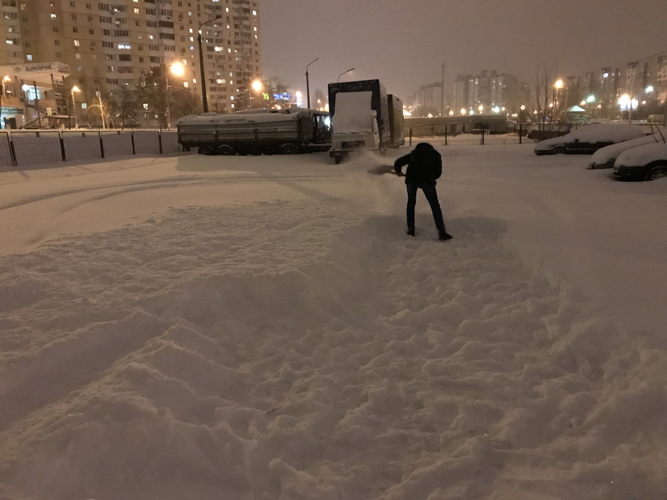 Погода у Києві брррр😱😱❄️❄️❄️ 2