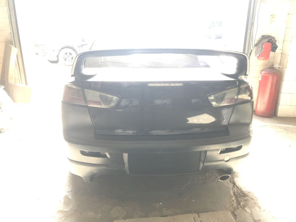 Задній бампер Ralliart (Galant Fortis) 3