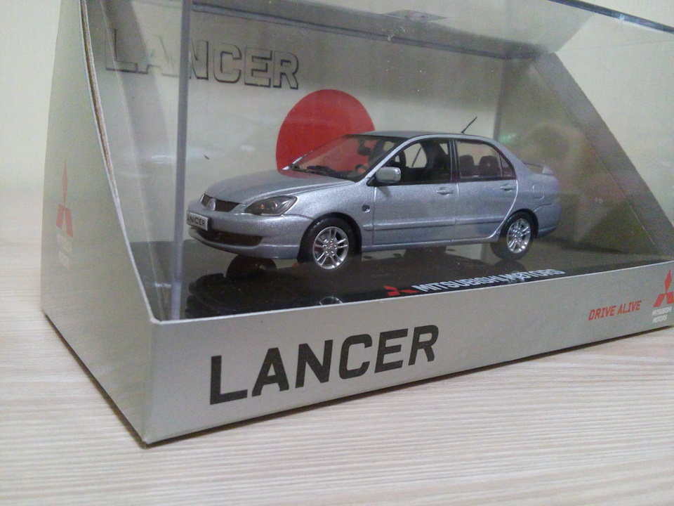 ✠ 6 ✠ Маленька копія модель Mitsubishi Lanser IX ✠ 1