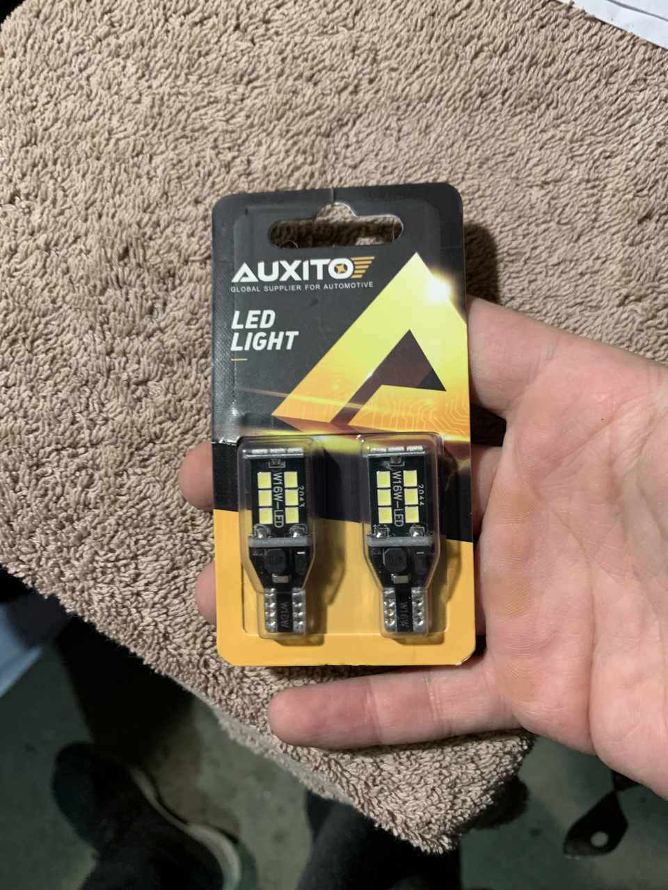 Нарешті світло в задні ліхтарі LED 1