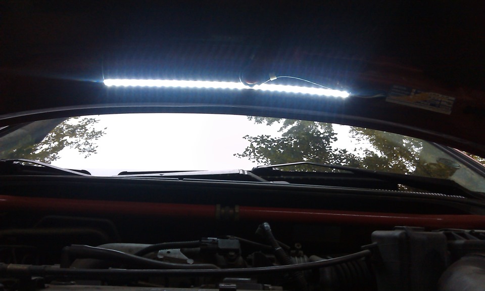 LED подсветка подкапотного 1