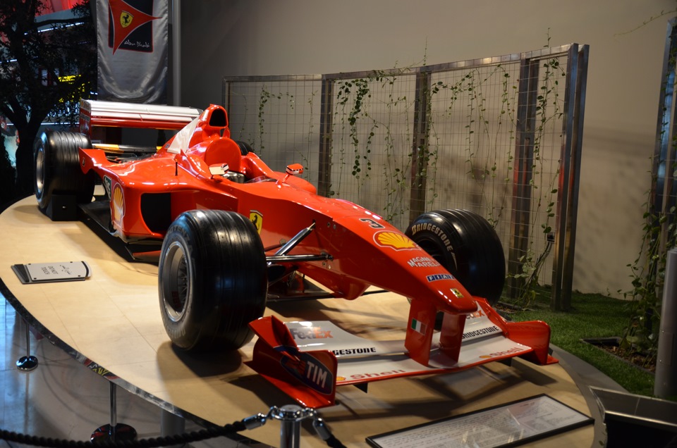 Музей Ferrari в Дубае Часть 1 4