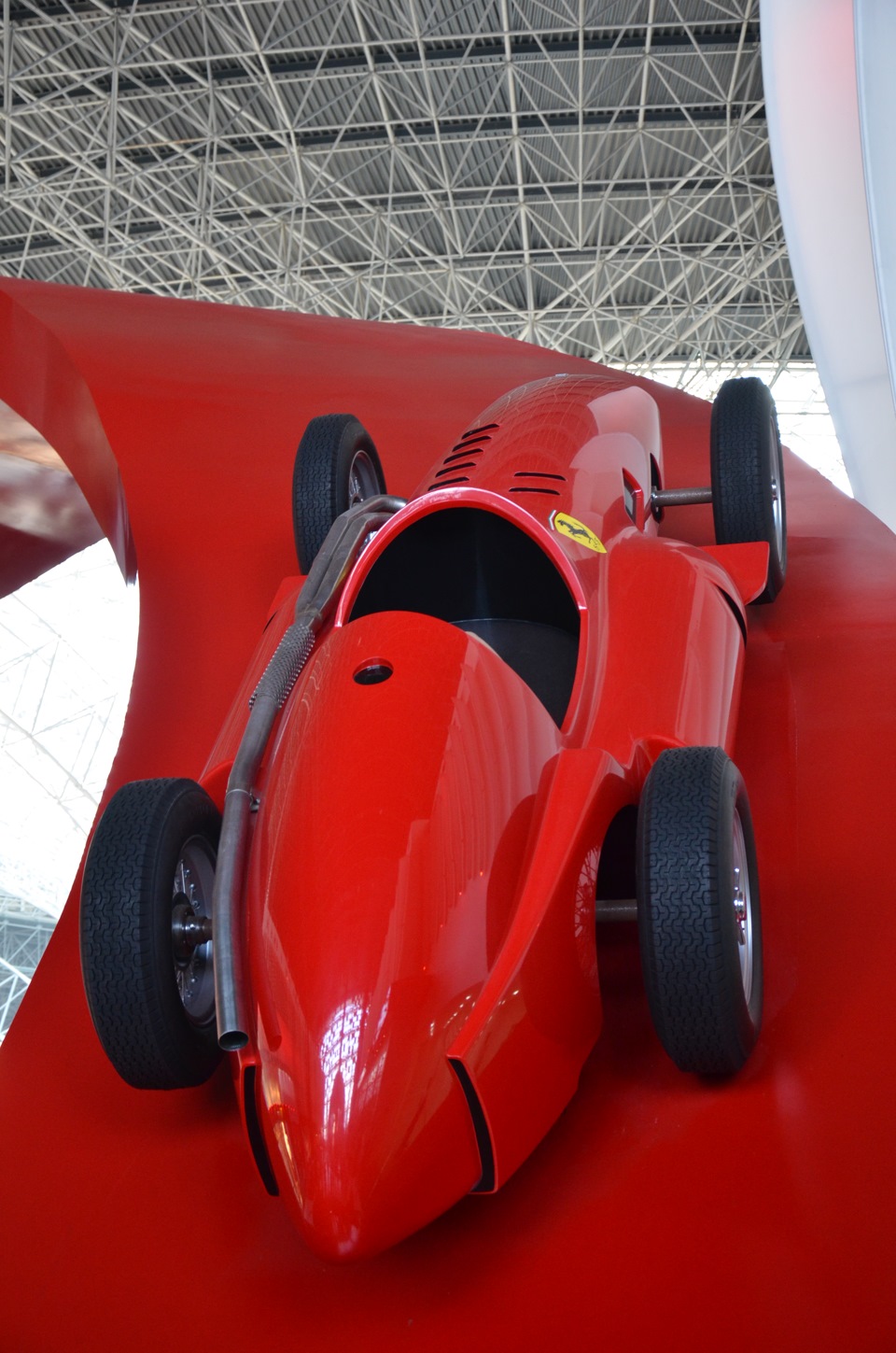 Музей Ferrari в Дубае Часть 1 1