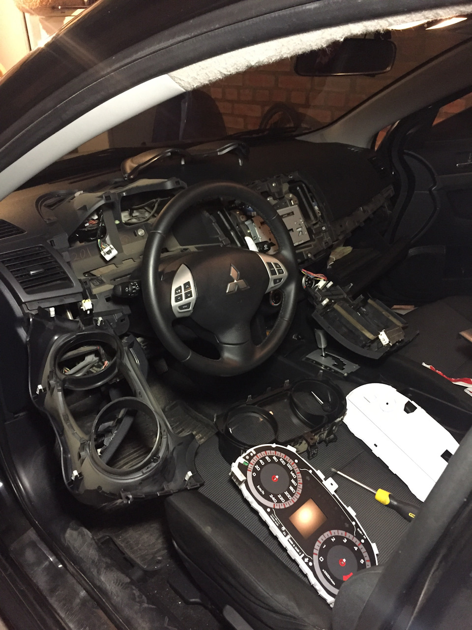 У пошуках Check engine 4