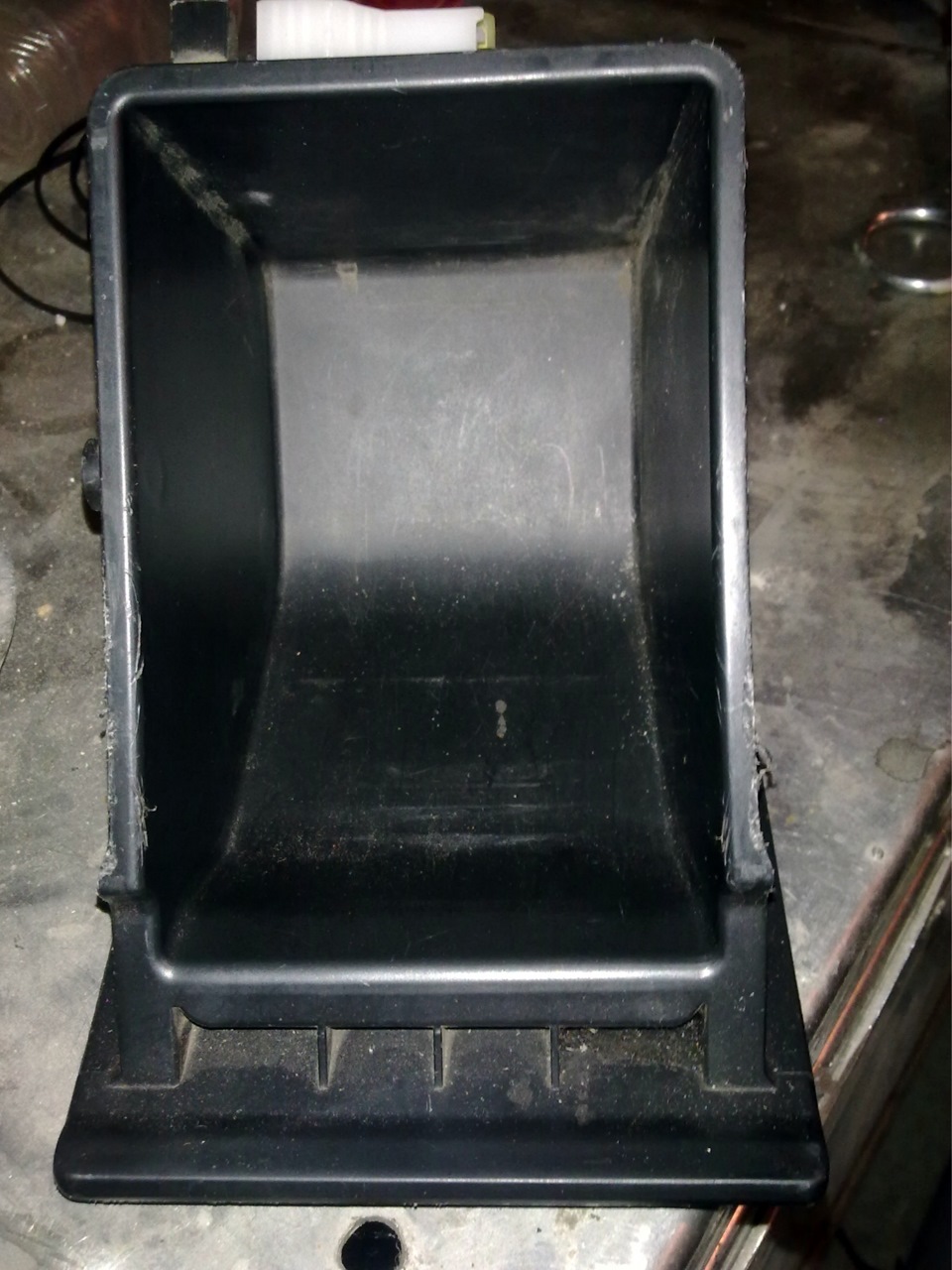 Бардачок в карпет 4