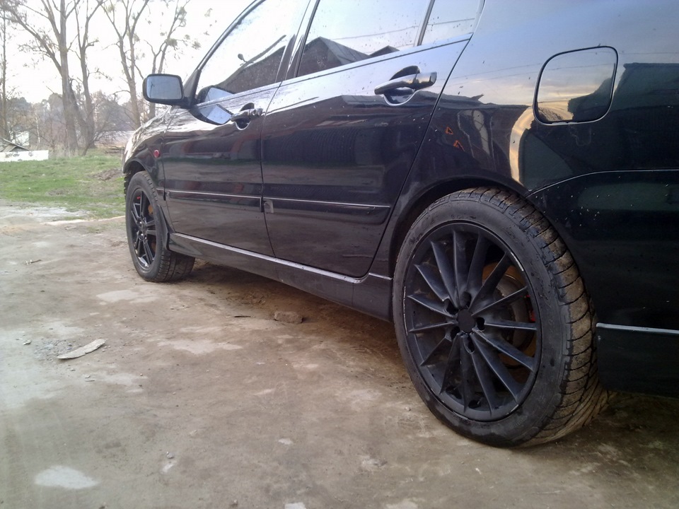 TOORA R17 3