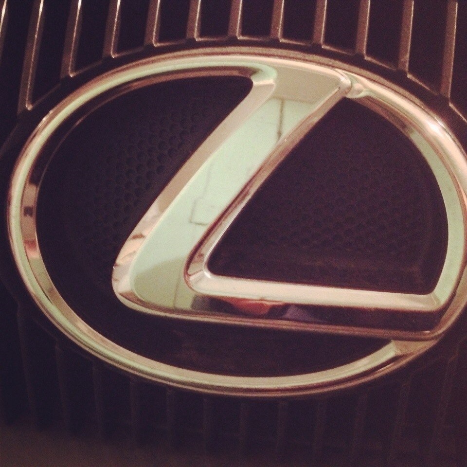 Нова машинка Lexus GS300 1