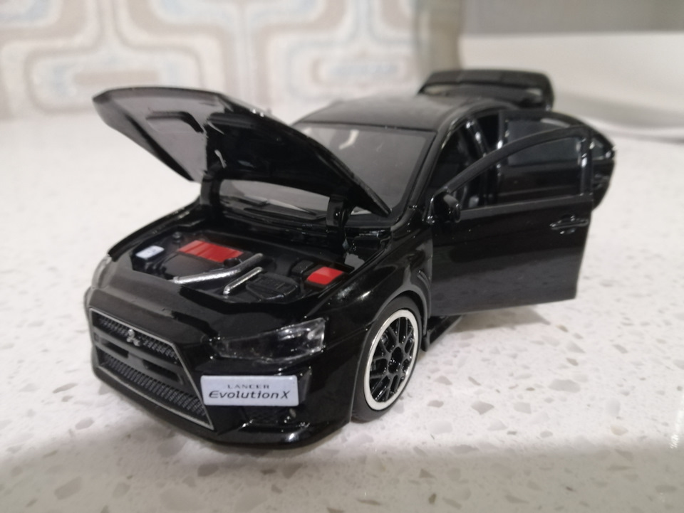 Міні Lancer 4