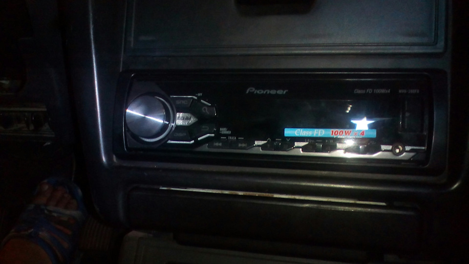 Pioneer mvh 280fd 1