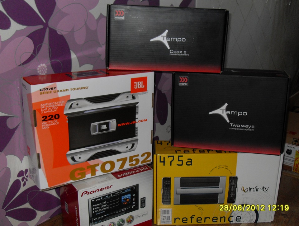 Наслождение от Pioneer-Morel-JBL-Infinity 1