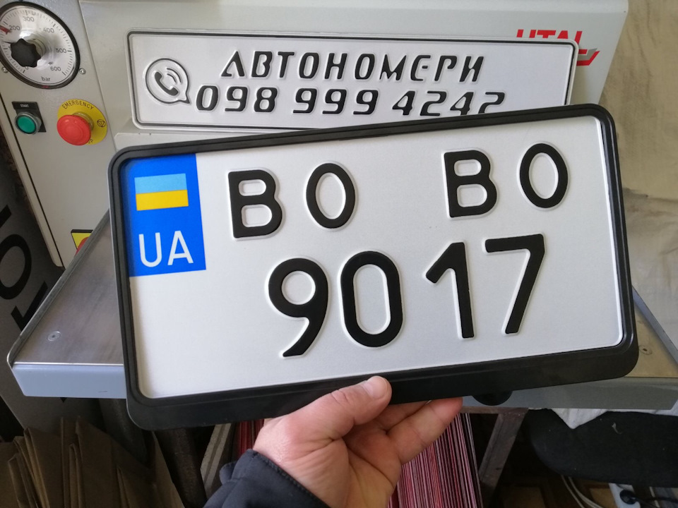 Як прикріпити номер? Без отворів у бампері 2