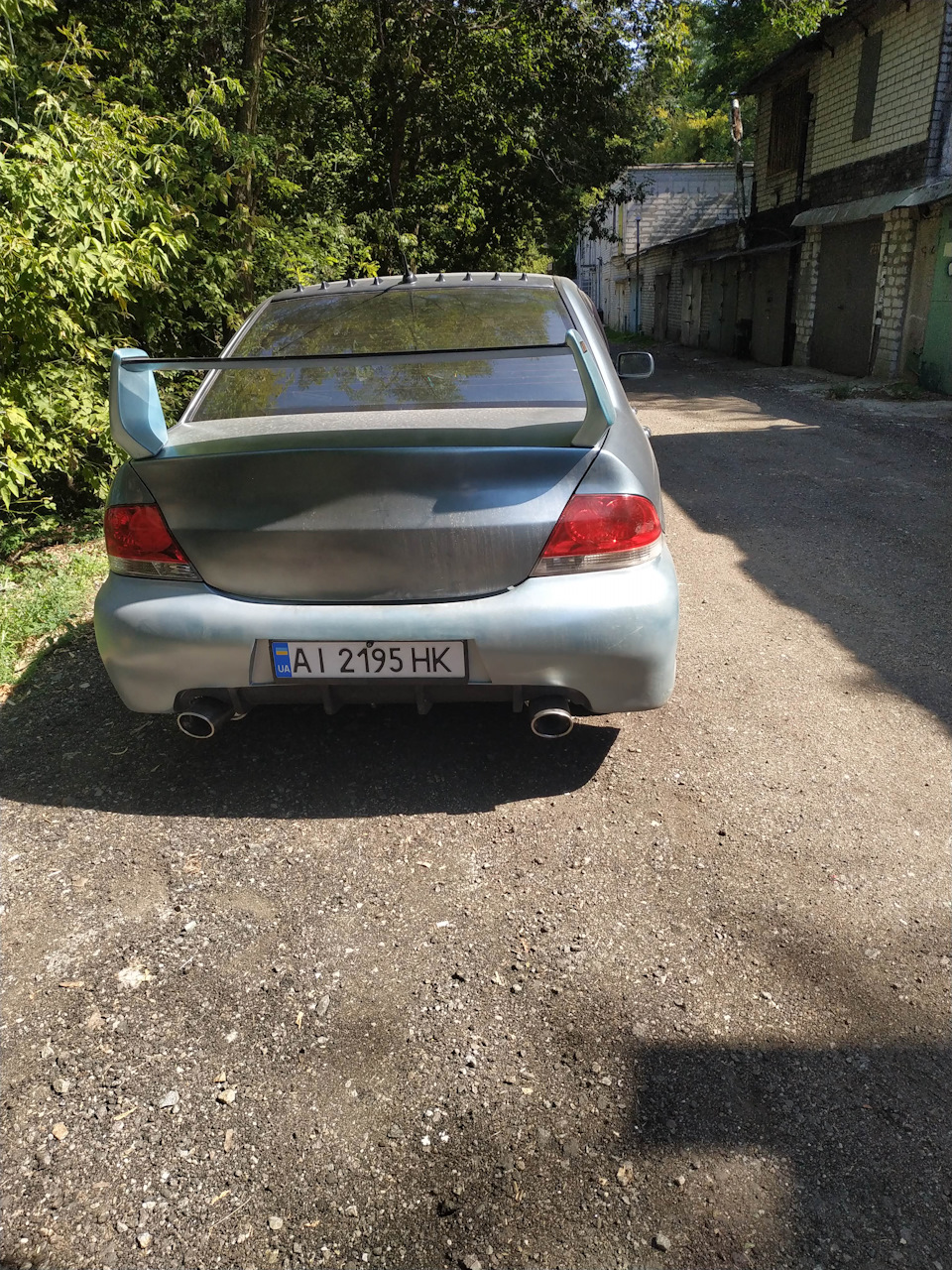 Подвійний вихлоп 1