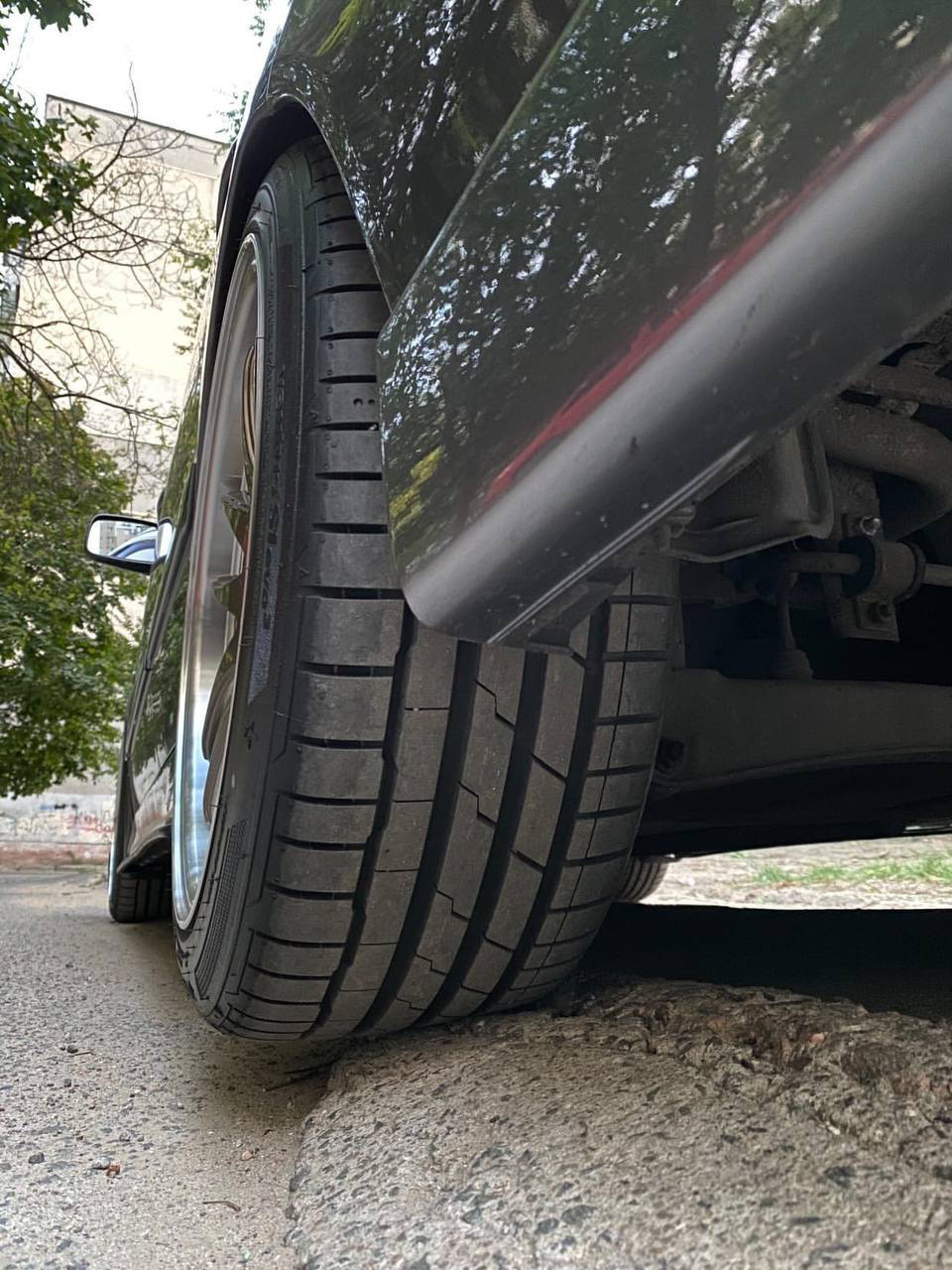 Продам літню гуму Hankook s1evo3 (205/45/17) 5