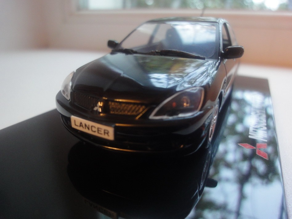 Купив собі ще Mitsubishi Lancer IX 1:43 4