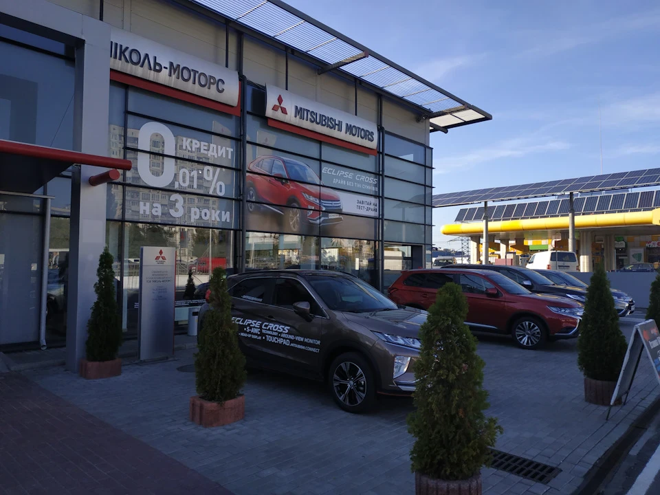 Сервісна кампанія Mitsubishi або заміна приводного ременя та роликів на халяву)