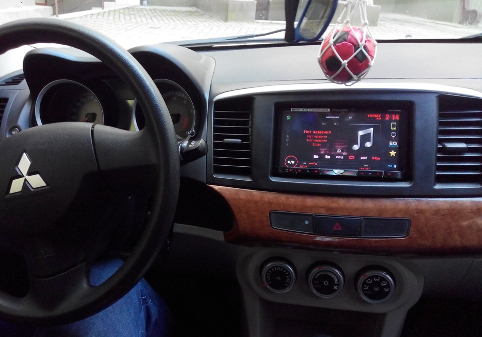 встановив магнітолу Pioneer AVH-X8500bt. 4