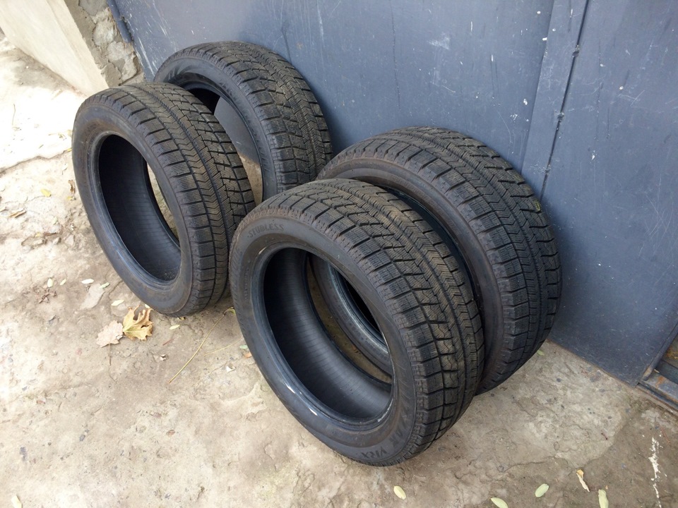 bridgestone blizzak vrx 195/55 r16 1