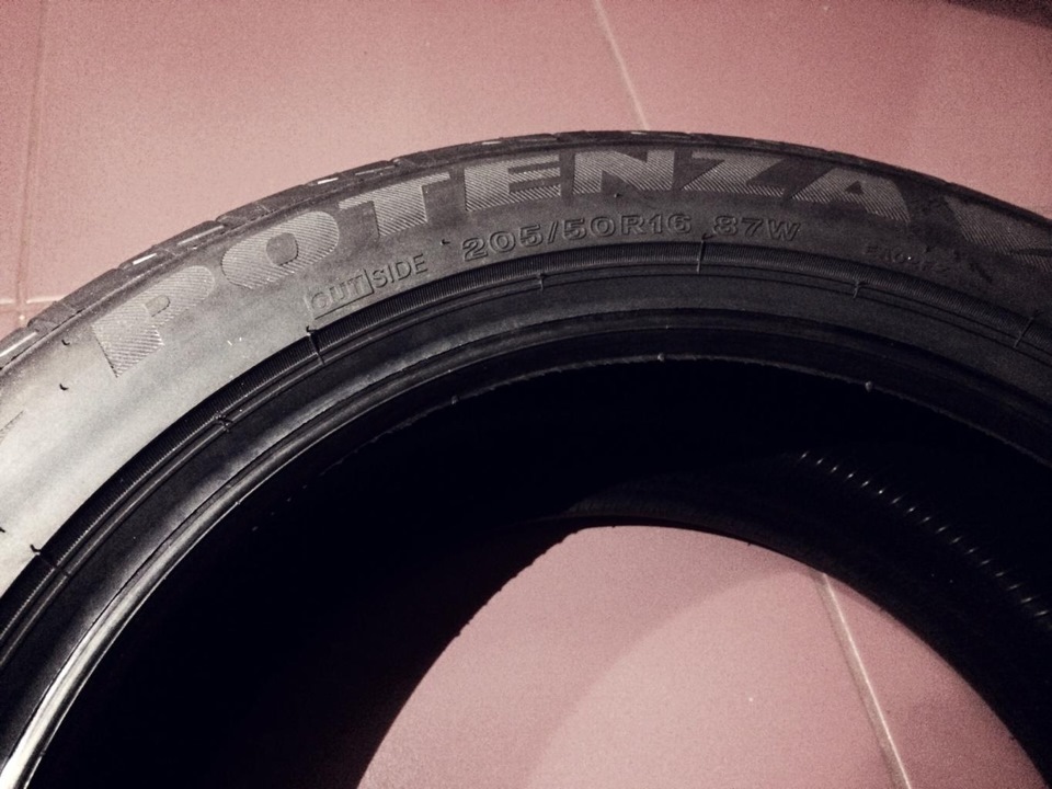 Brigestoune Potenza Adrenaline RE002 4