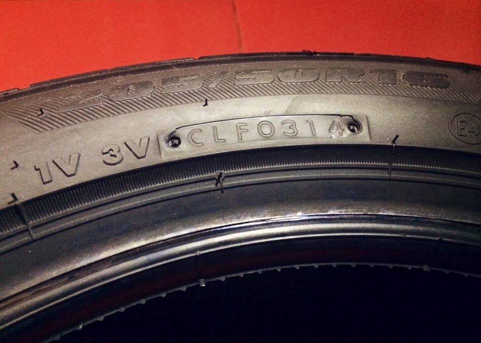 Brigestoune Potenza Adrenaline RE002 2