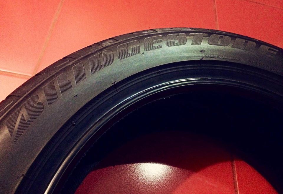 Brigestoune Potenza Adrenaline RE002 3