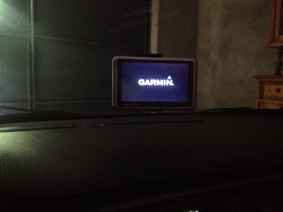 Навігатор Garmin 1