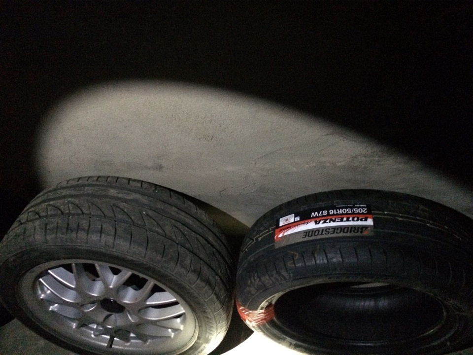 Купити Bridgestone Potenza RE002 2