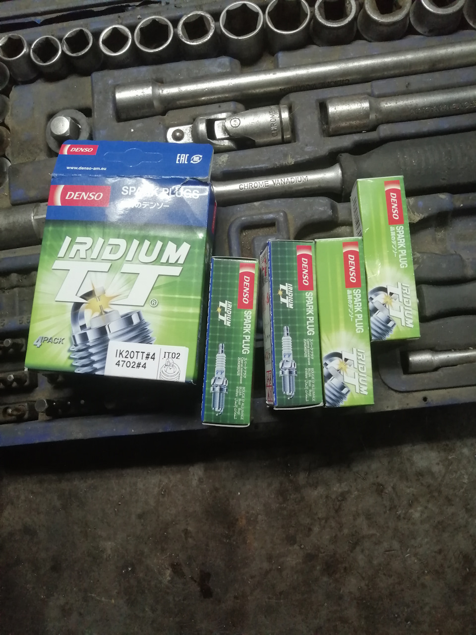 Заміна свічок Iridium 1
