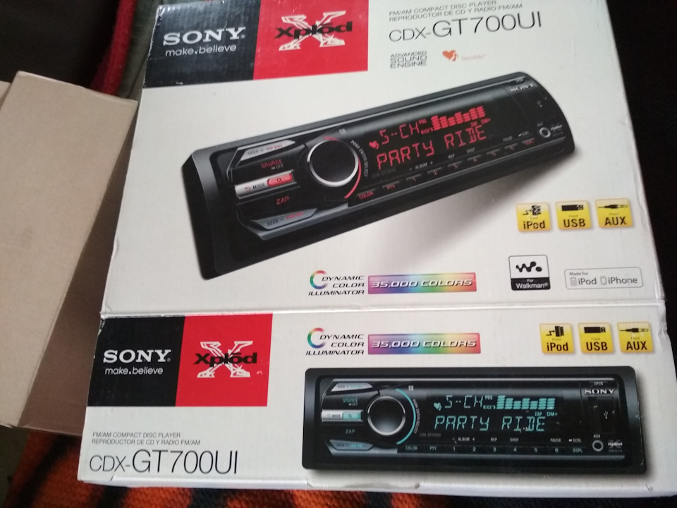 Magnitola sony GT700UI 3