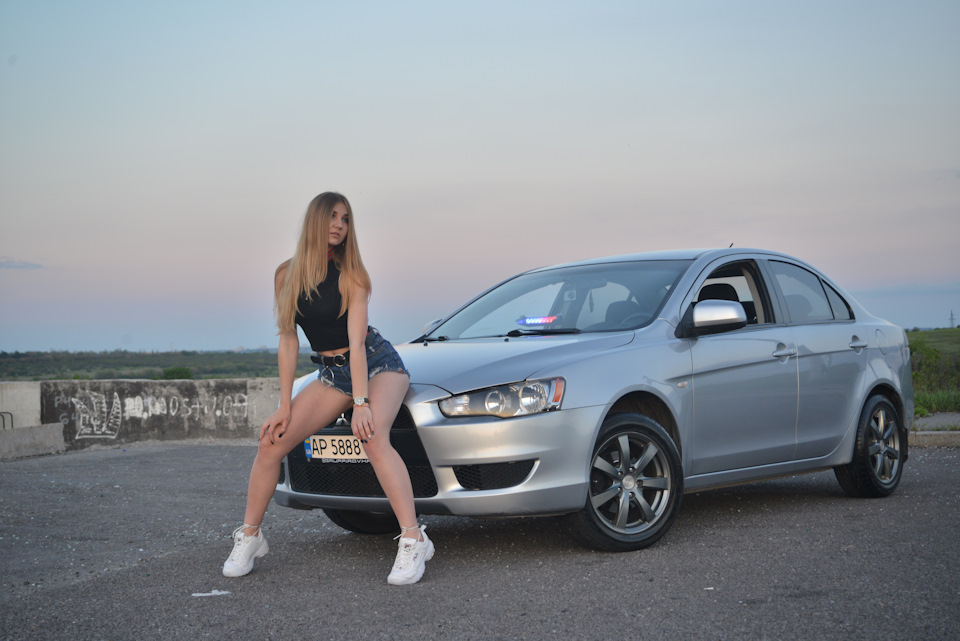 Нова серія фото та ліхтарі ауді стайл 3