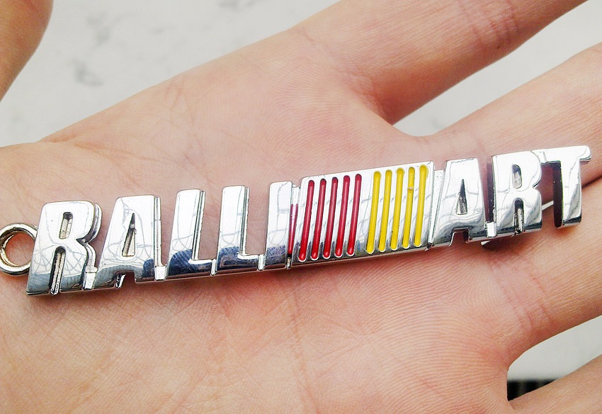 Брелок RALLI///..///ART. 2