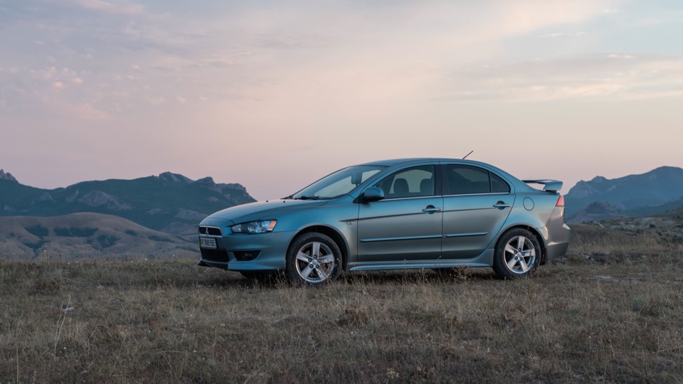 Повернулися до Mitsubishi Lancer 2