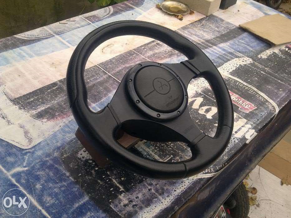 MOMO від EVO 9 для Lancer 9 3