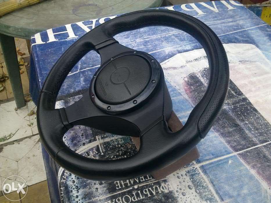 MOMO від EVO 9 для Lancer 9 2