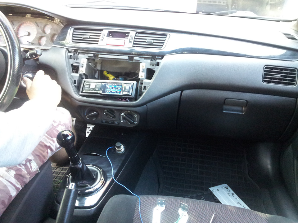 Multitronics RC-700 установка в Lancer 9 1