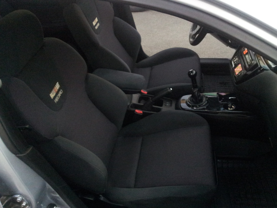 Рідкісні RECARO RALLIART + підлокітник (установка) для Lancer 9 4