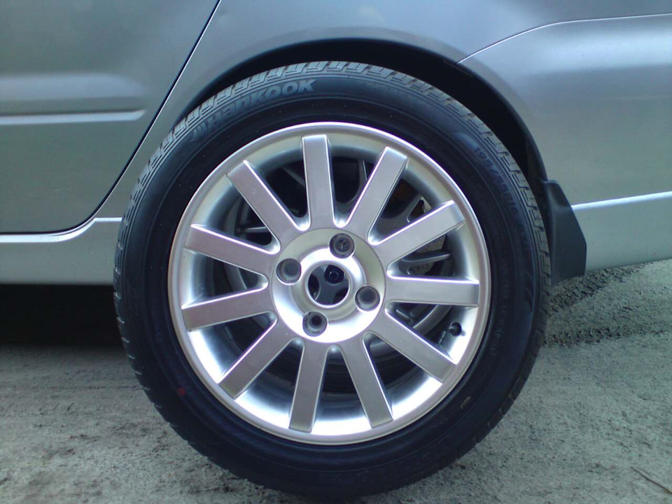 Задній стабілізатор 15мм від Dion CR9W MR491937 на Lancer 9 2