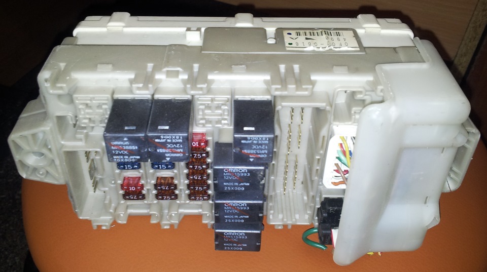 Дзеркала з приводом складання + ETACS від Cedia на Lancer 9 4