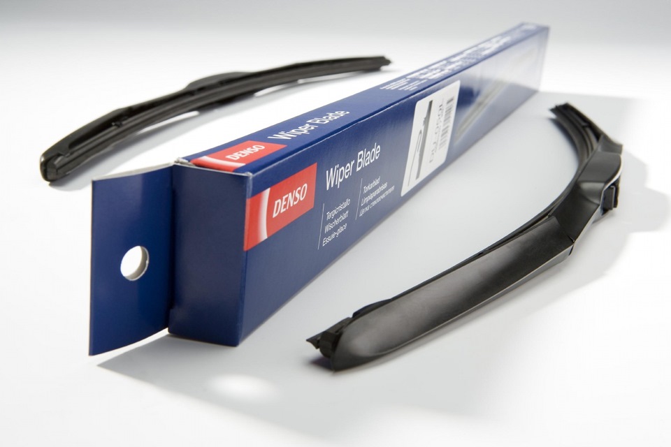 Двірники (щітки склоочисника) DENSO Hybrid Wiper Blade 2