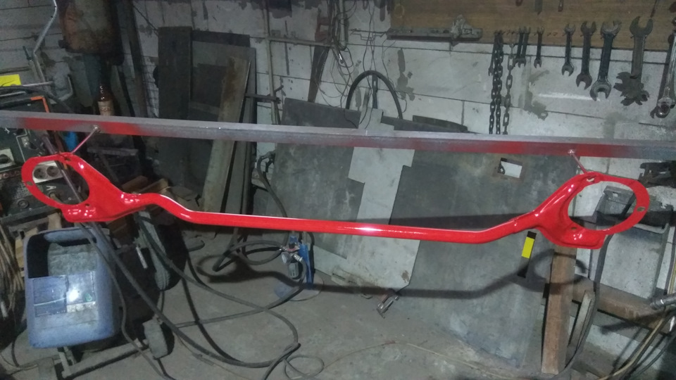 Оригінальна розпірка передніх стійок від Lancer 2.0 4