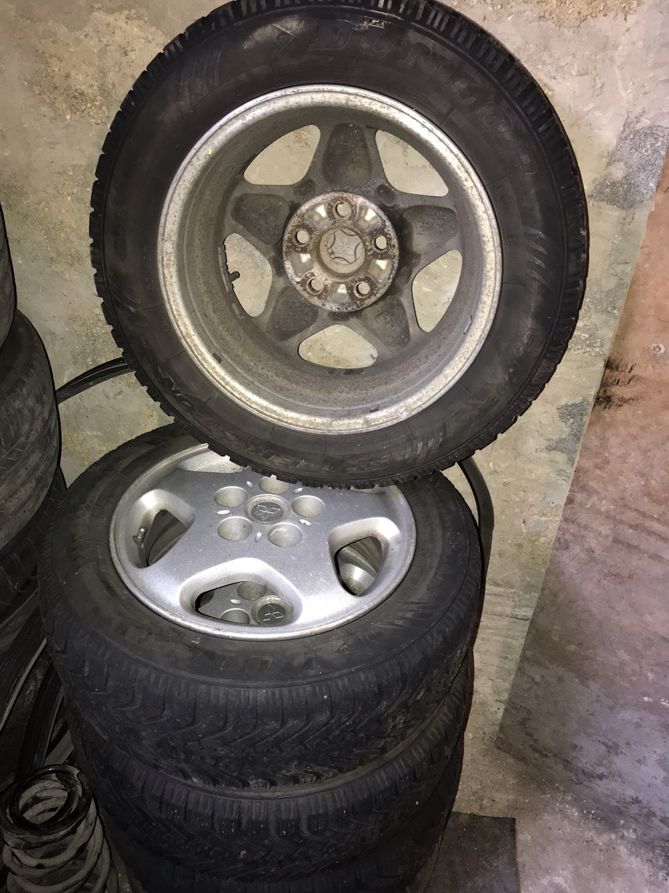 Баріго Піст продам диски R15 5*114/3 Enkei 3