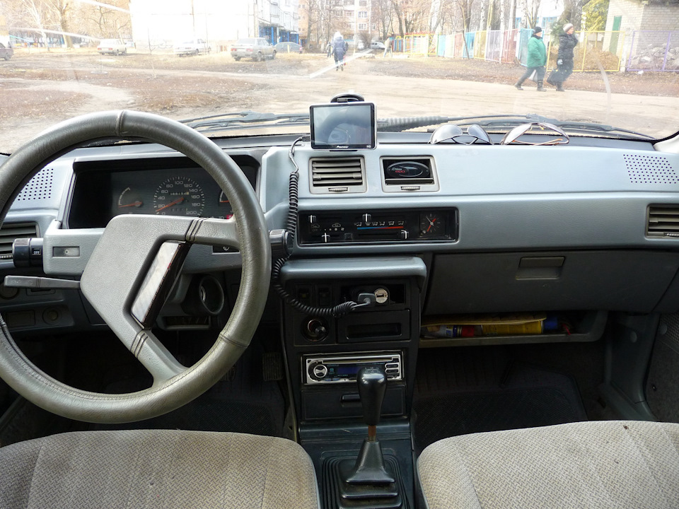Продаємо друга сім'ї… 3