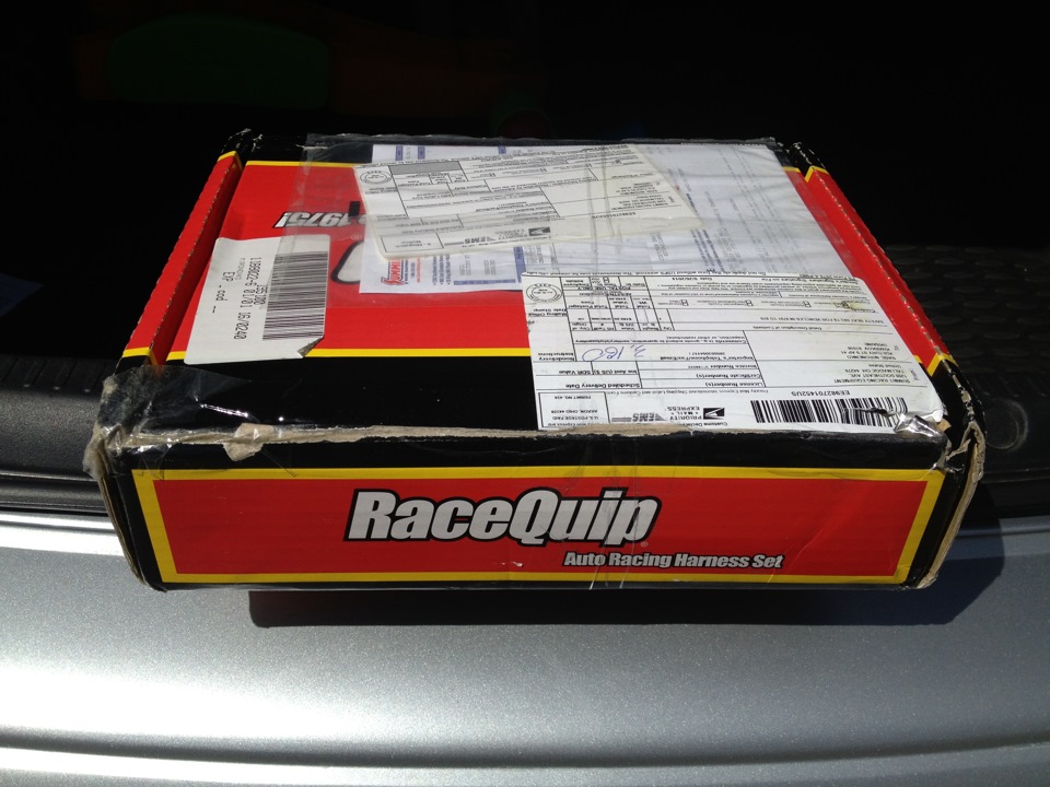 3 Ремені RaceQuip 6 точок з омологацією до 2020 року. 1